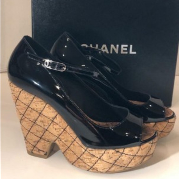 100% Authentic Chanel Wedge🌺 - Picture 8 of 11